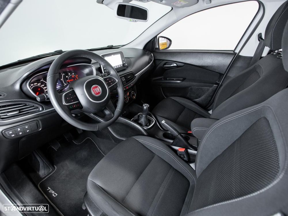 Fiat Tipo Station Wagon 1.3 M-Jet Lounge - 7