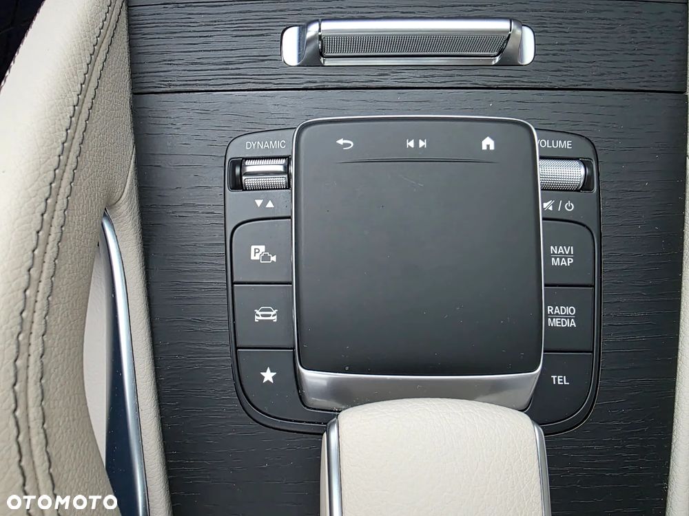 Mercedes-Benz GLE 300 d mHEV 4-Matic AMG Line - 37