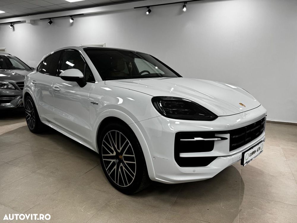 Porsche Cayenne Coupe S E-Hybrid Tiptronic S Black Edition - 4