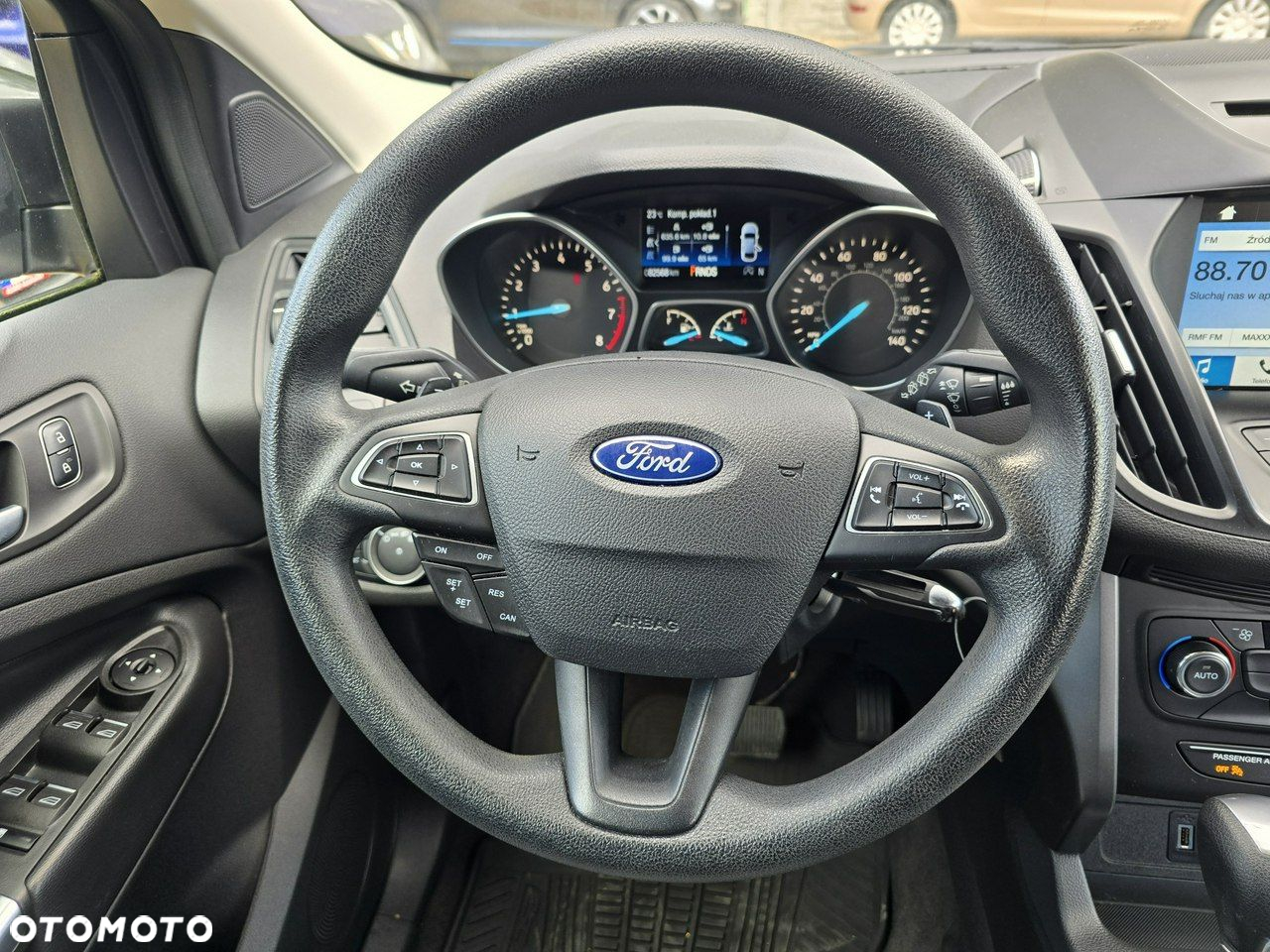 Ford Kuga - 16