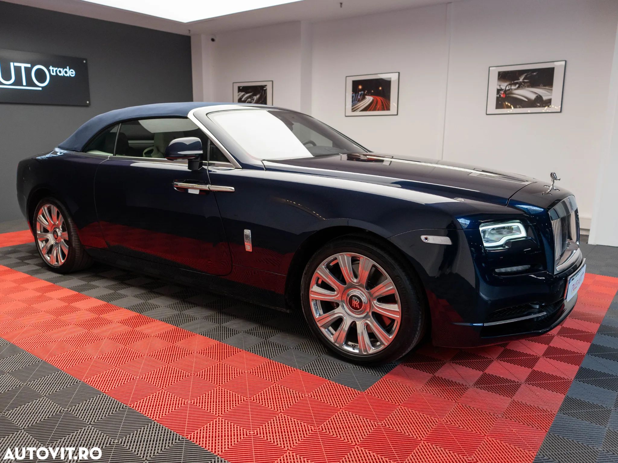 Rolls-Royce Dawn Standard - 1