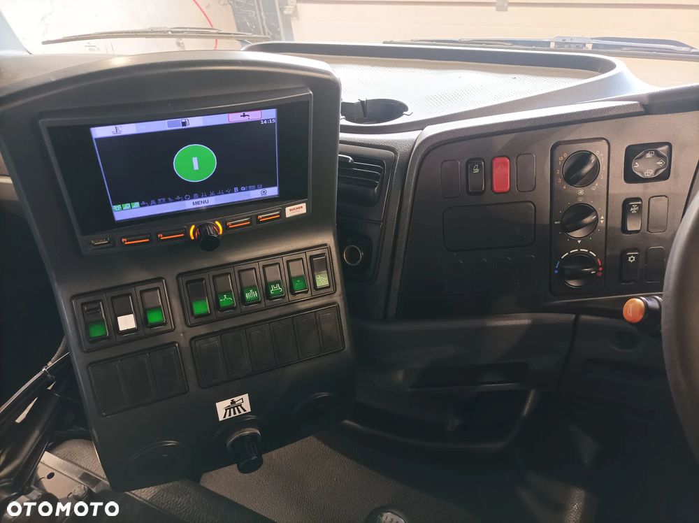 Mercedes-Benz Atego 1524 Zamiatarka Bucher Euro 5 EUnited PM10 Szczotki L/R 2 Silniki - 21