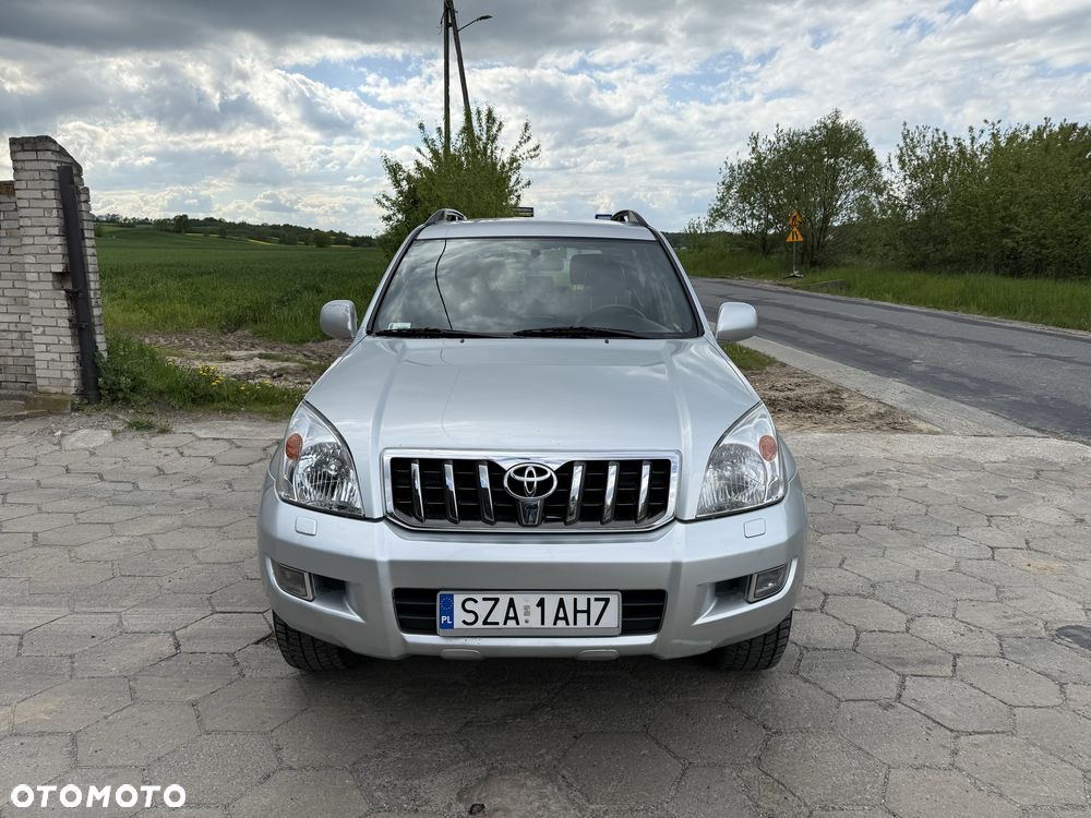 Toyota Land Cruiser - 7