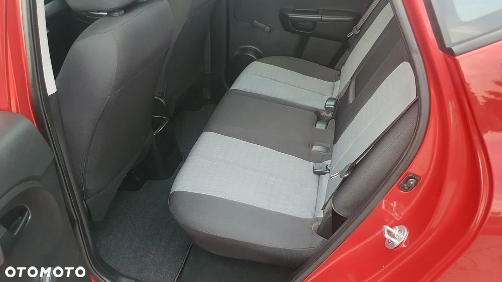 Kia Venga 1.4 CVVT Business Line - 9