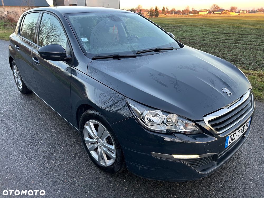 Peugeot 308 - 4