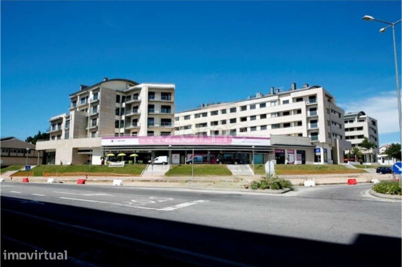 Loja Empreendimento VILLATRIUM  Excelente oportunidade de investimento - Grande imagem: 2/15