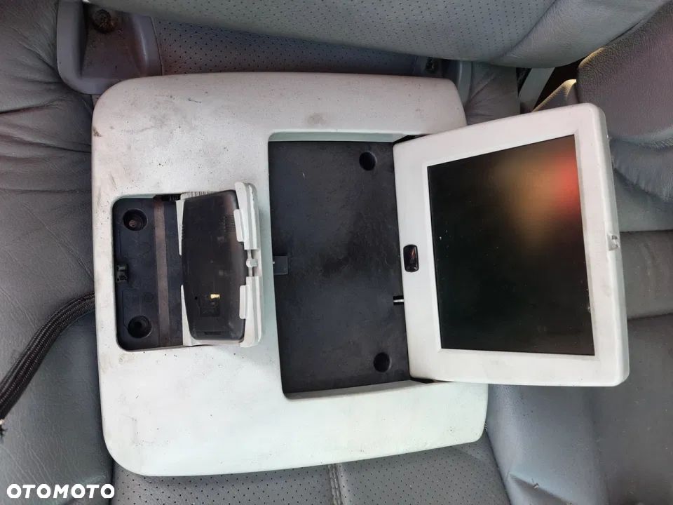 Monitor telewizor DVD dodatkowy w suficie mercedes W163 ML - 1