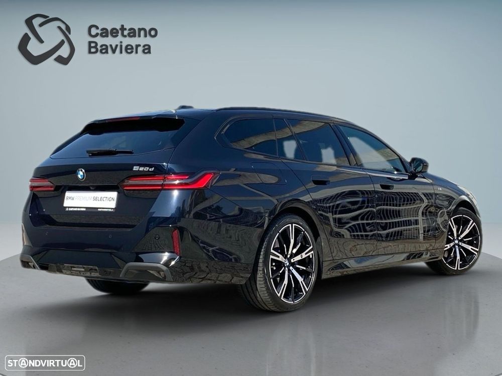 BMW 520 d Pack Desportivo M Pro - 2