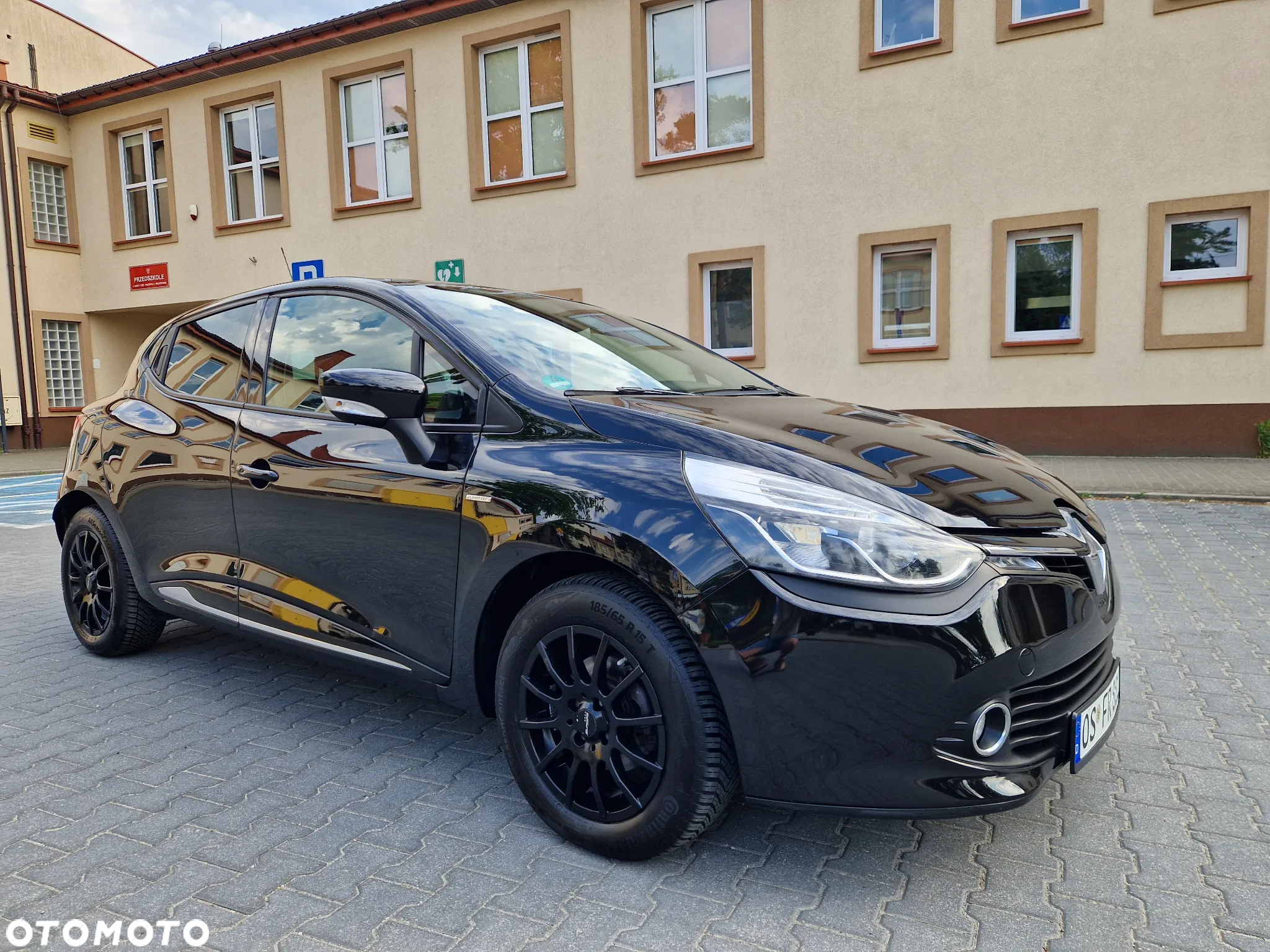 Renault Clio 1.2 16V Limited EU6 - 20