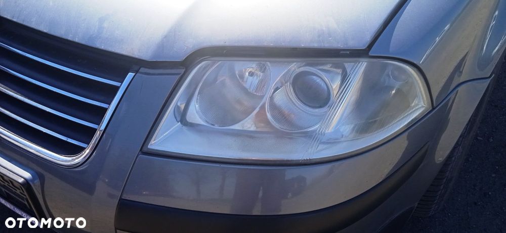 Lampa lewa prawa przód tył Passat B5 Lift - 2
