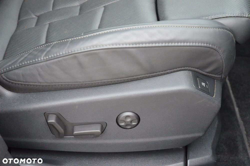 DS Automobiles DS 7 Crossback 2.0 BlueHDi So Chic - 34