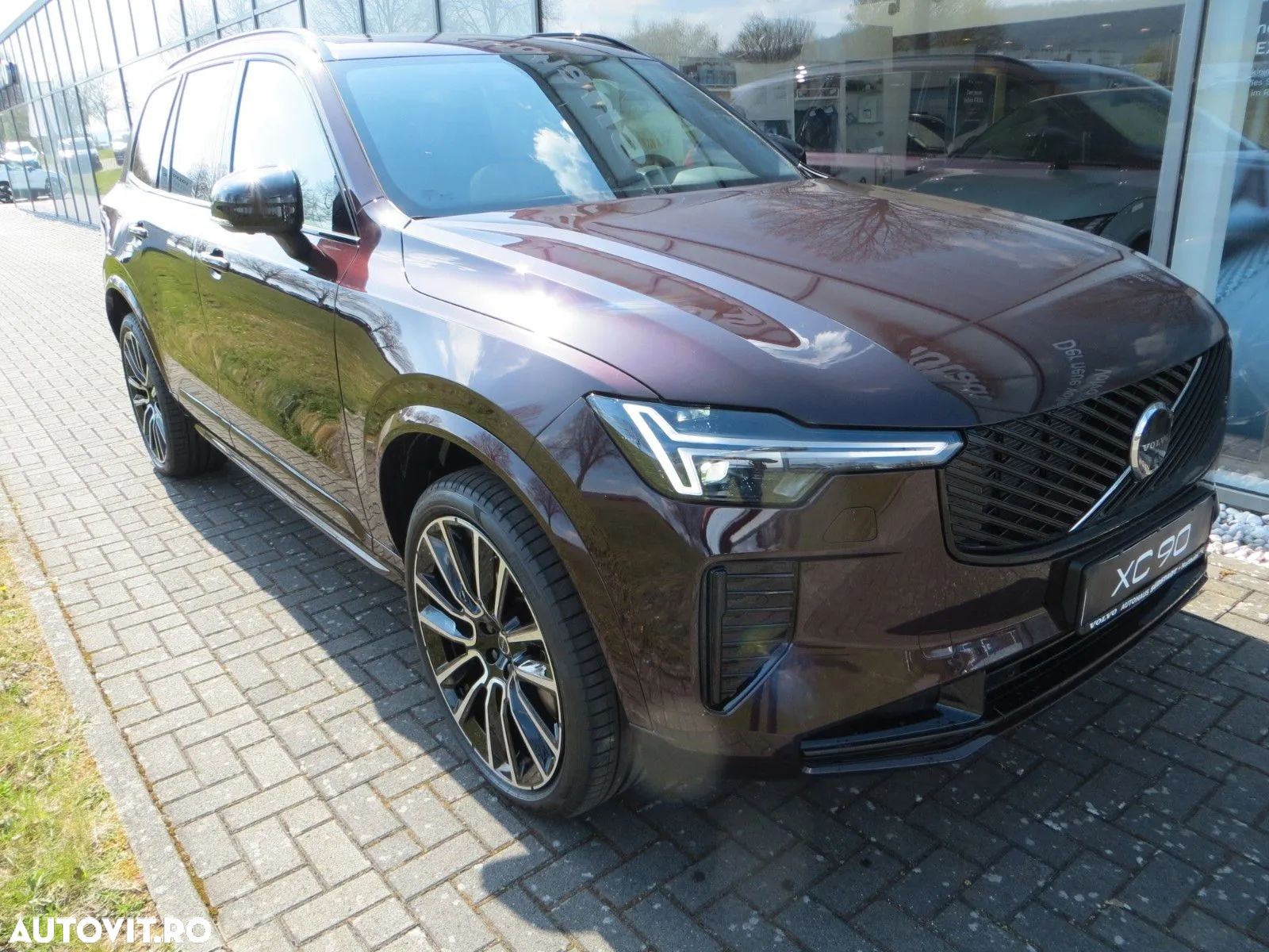 Volvo XC 90 - 1