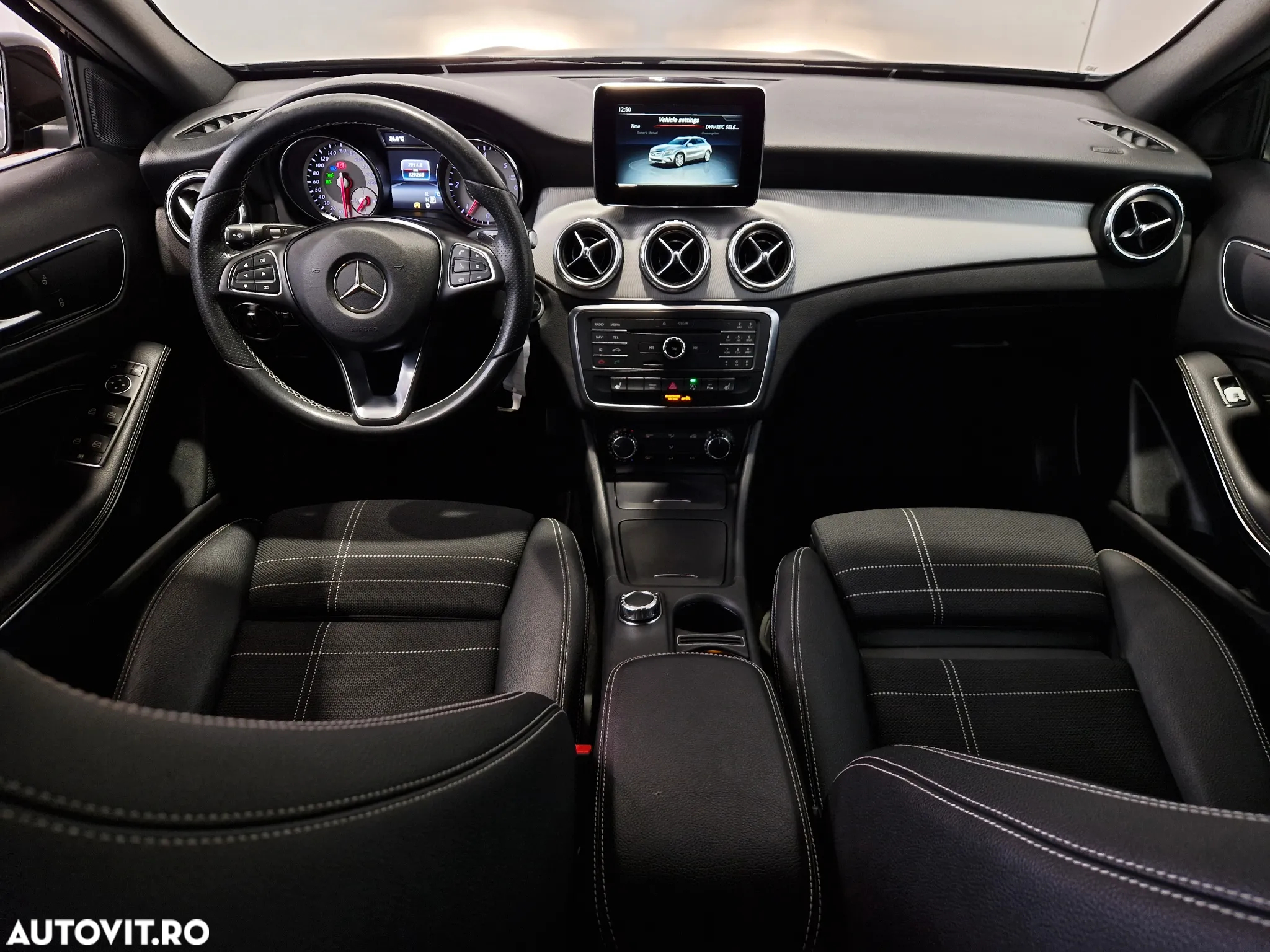 Mercedes-Benz GLA 200 d Aut. - 12