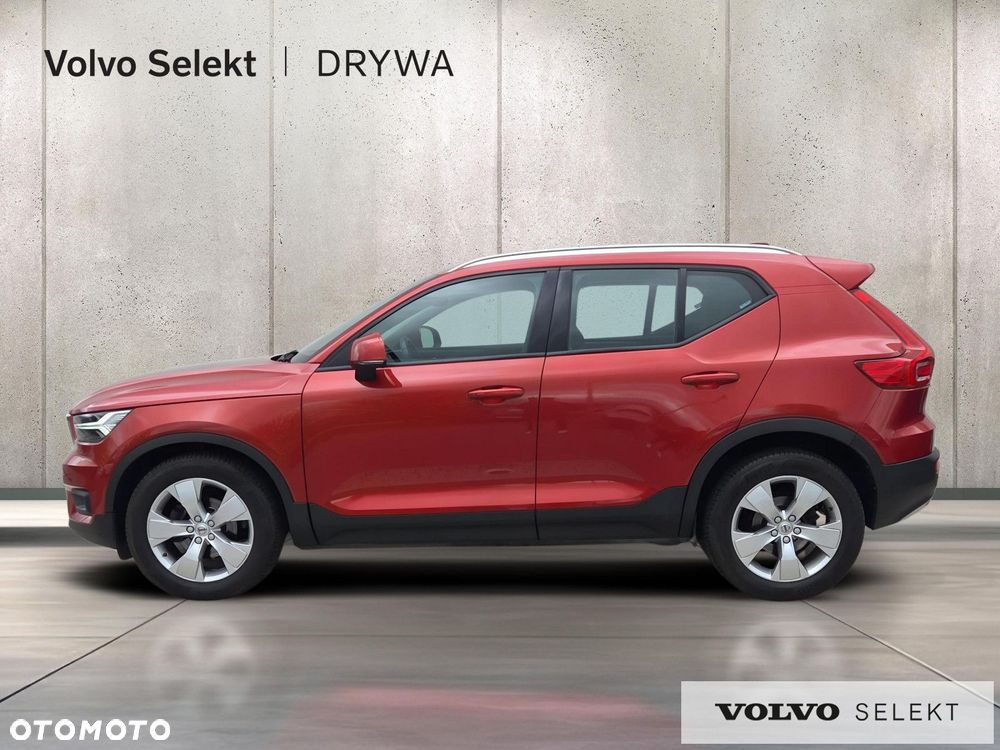 Volvo XC 40 T3 Momentum Pro - 3