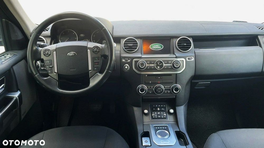 Land Rover Discovery IV 3.0 SD V6 HSE - 10