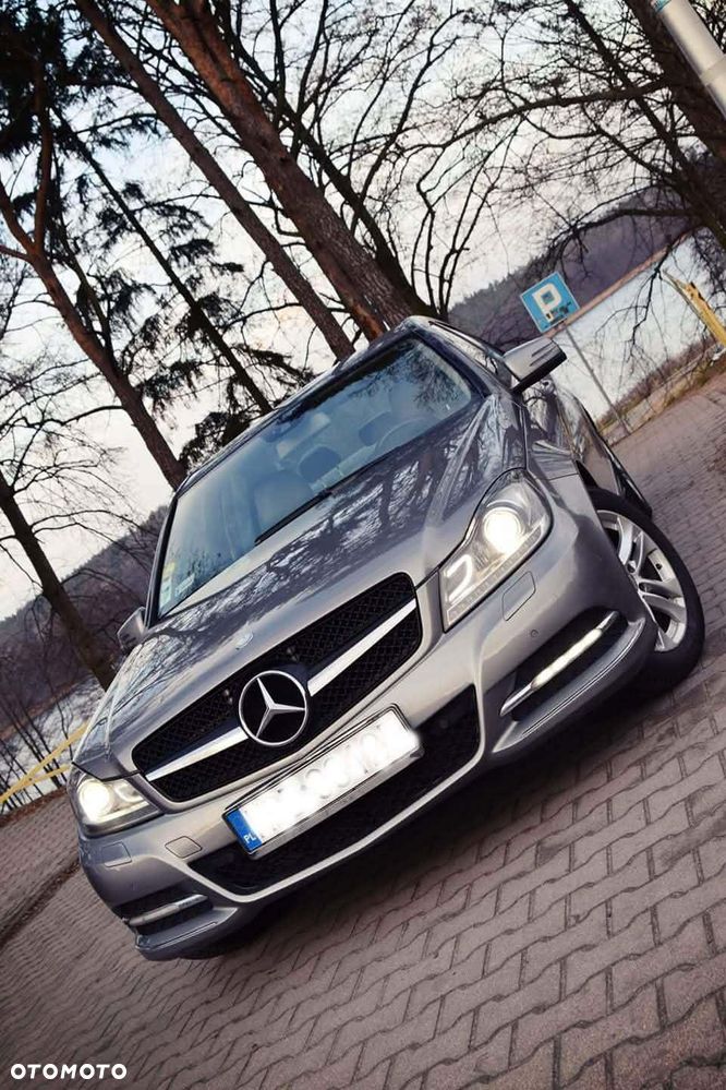Mercedes-Benz Klasa C 200 CDI BlueEff Avantgarde - 11