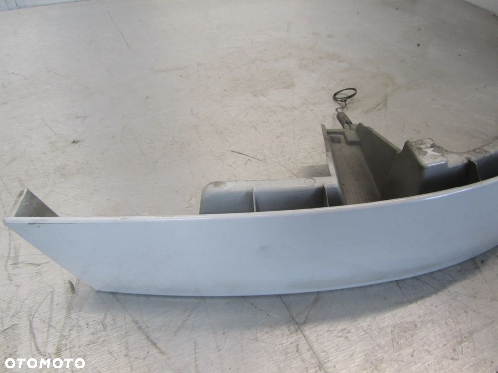 Opel Movano A zaślepka kierunkowskazu prawy przód - 3
