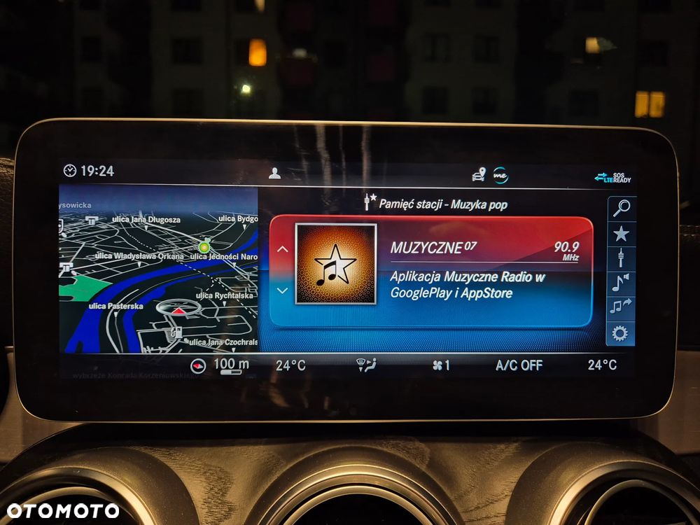Mercedes-Benz Klasa C 300 9G-TRONIC - 15