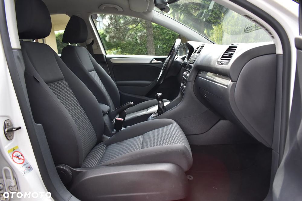 Volkswagen Golf 1.2 TSI BMT Trendline - 25