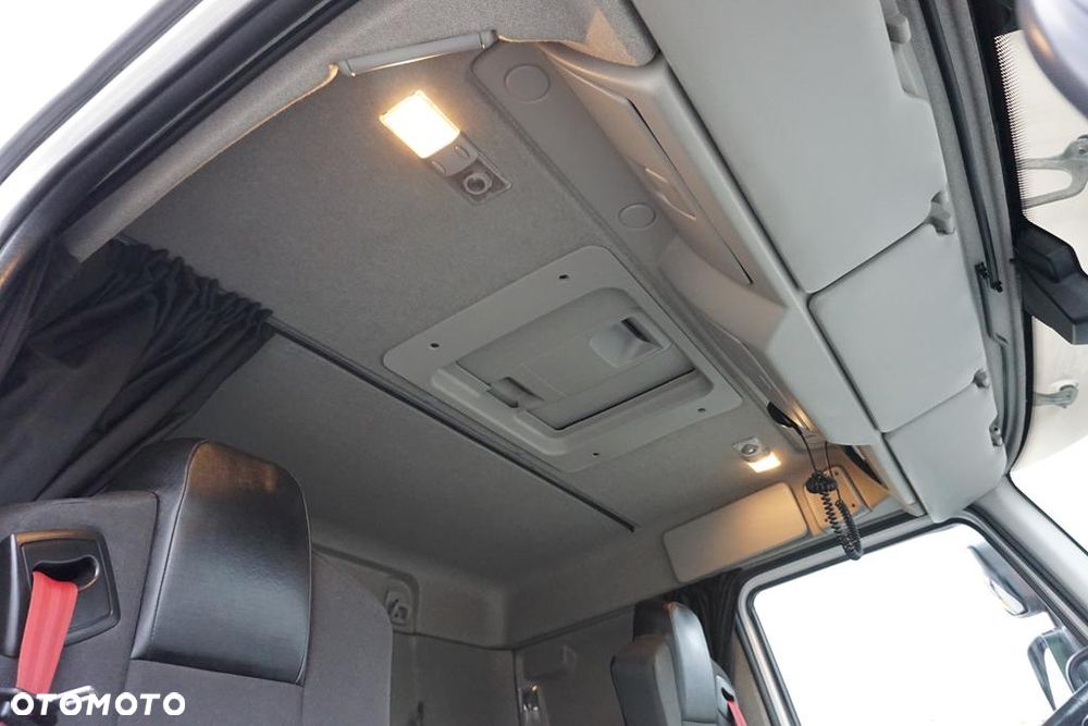 Renault D 280 / ACC / E 6 / BURTOWY + WINDA / ŁAD. 9953 KG / PEŁNY ADR - 17