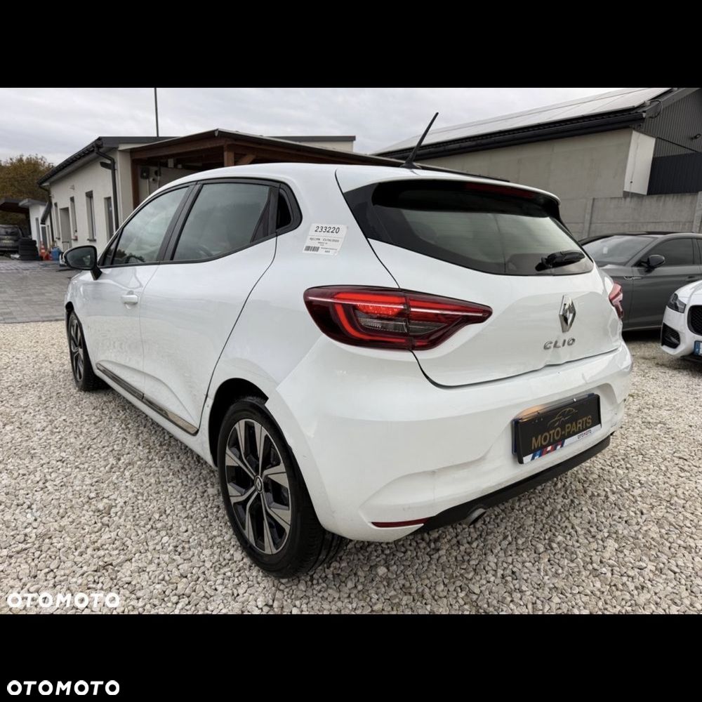 Renault Clio - 6