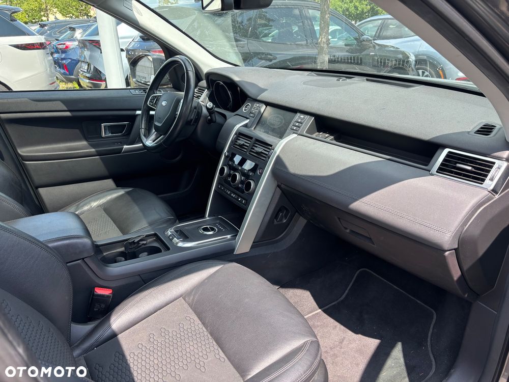 Land Rover Discovery Sport TD4 SE - 12