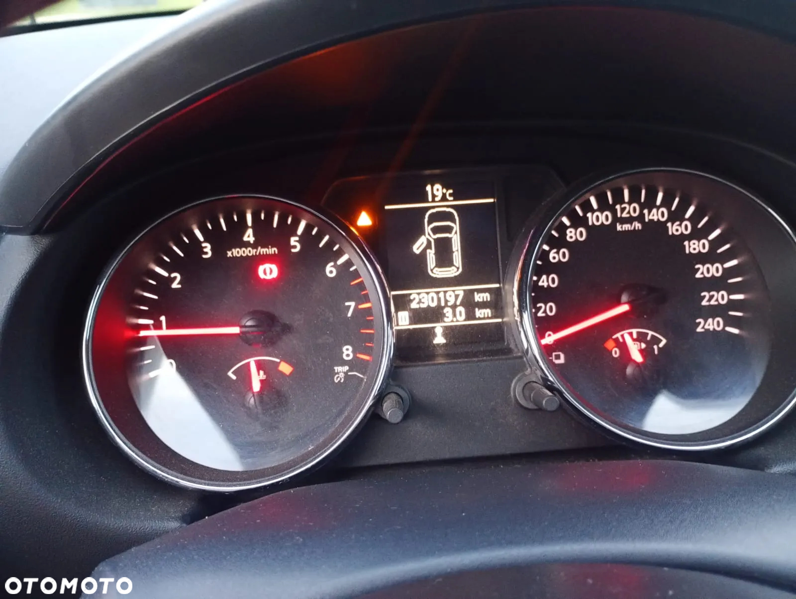 Nissan Qashqai+2 - 16