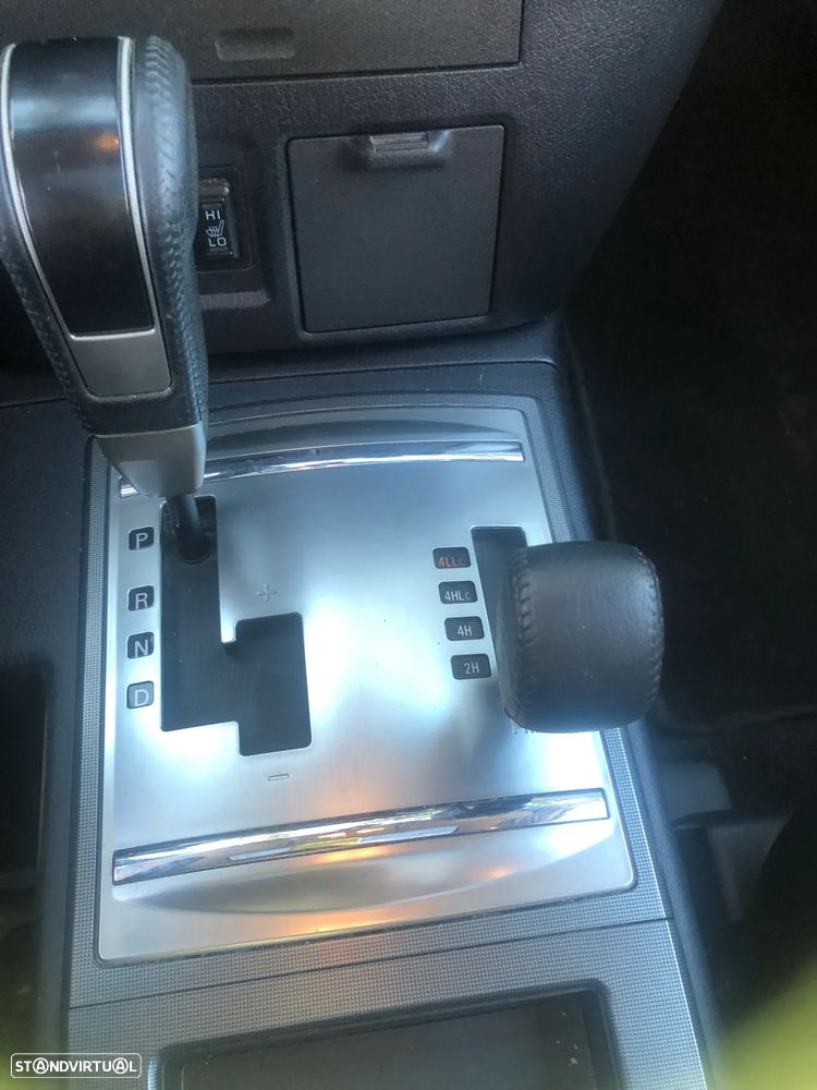 Mitsubishi Pajero 3.2 DI-D Instyle Navi AT - 14