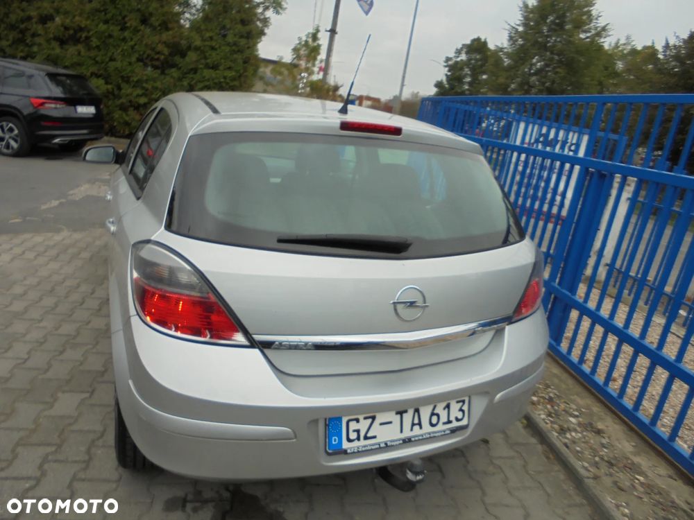 Opel Astra III 1.6 Cosmo - 31