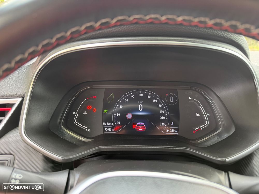 Renault Clio 1.0 TCe RS Line - 36