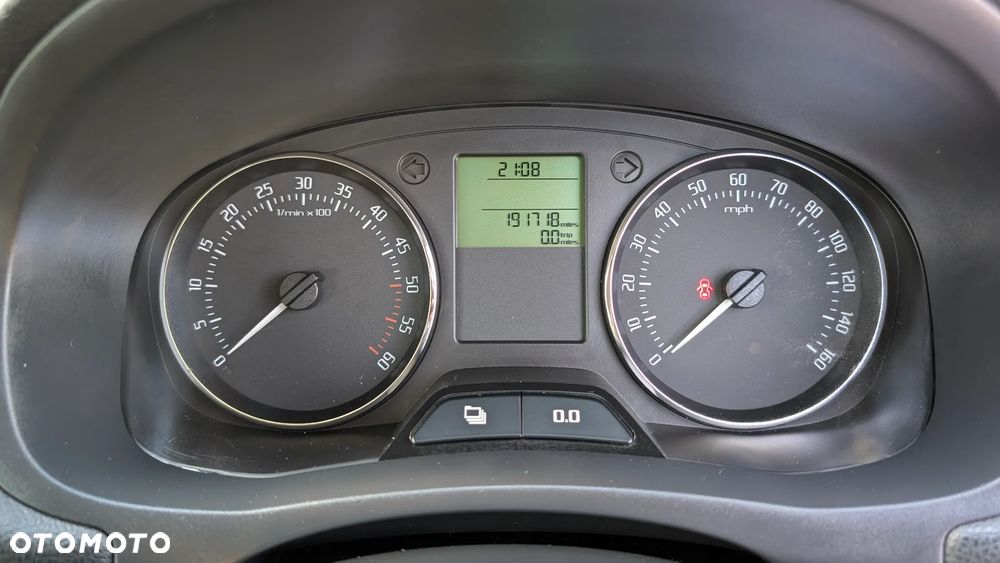 Skoda Fabia - 18
