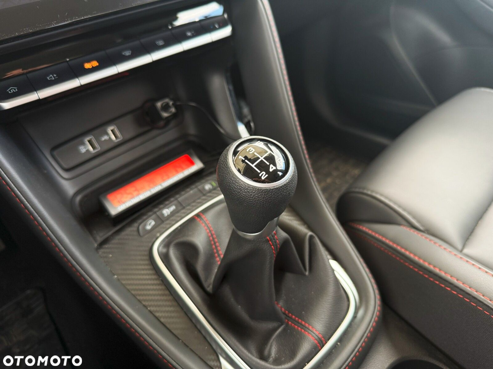 MG ZS 1.5 VTi-Tech Exclusive - 23