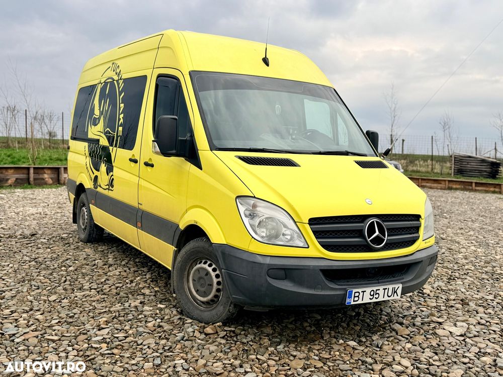 Mercedes-Benz Sprinter - 1