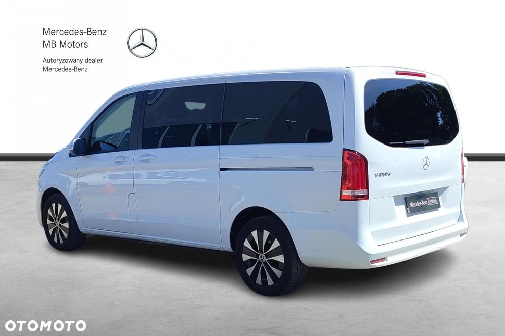 Mercedes-Benz Klasa V - 3