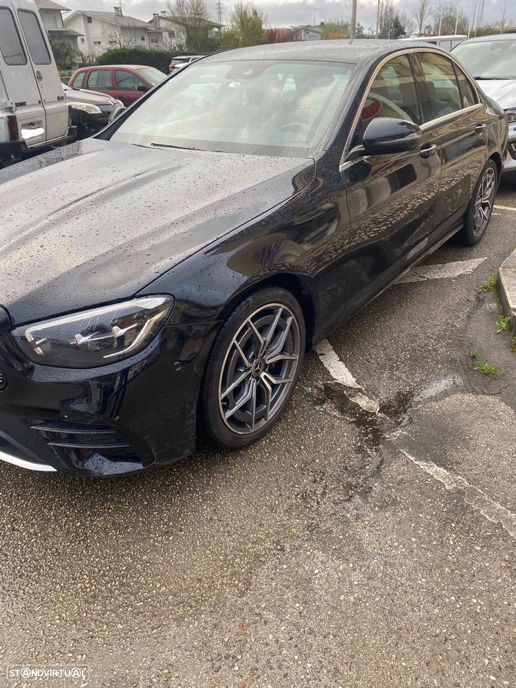 Mercedes-Benz E 200 - 2