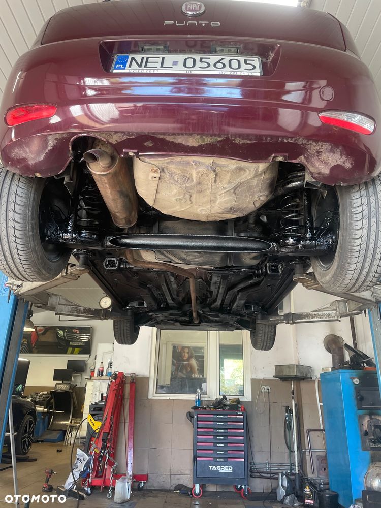Fiat Punto 1.2 Young - 21