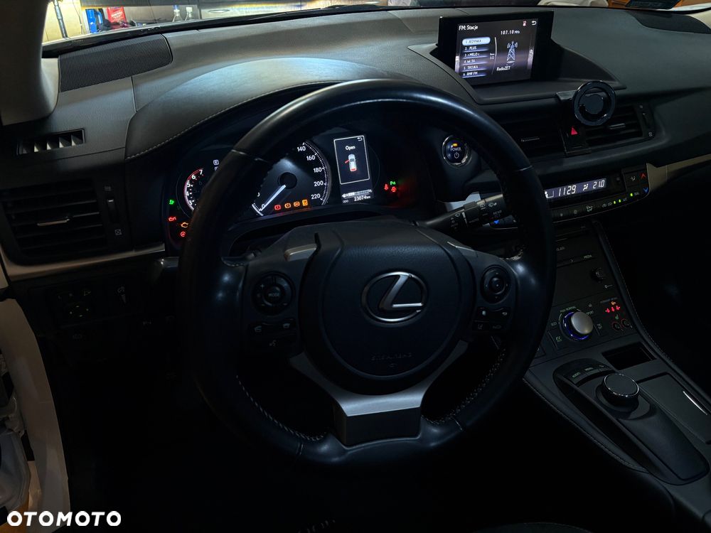 Lexus CT 200h Elegance - 13
