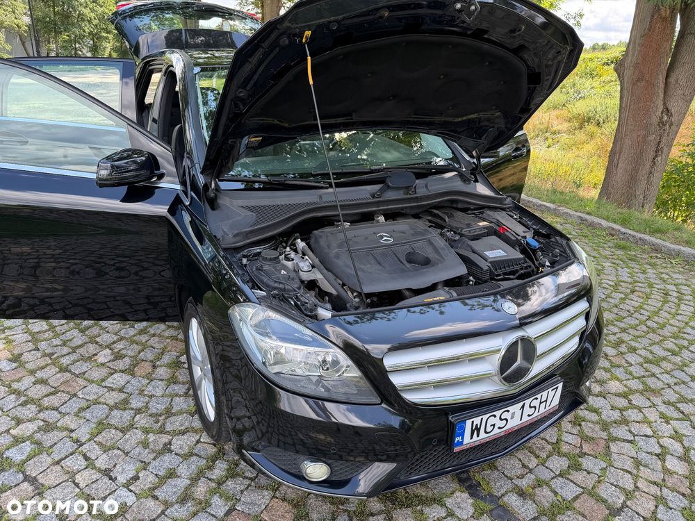 Mercedes-Benz Klasa B 180 d Peak Edition - 30