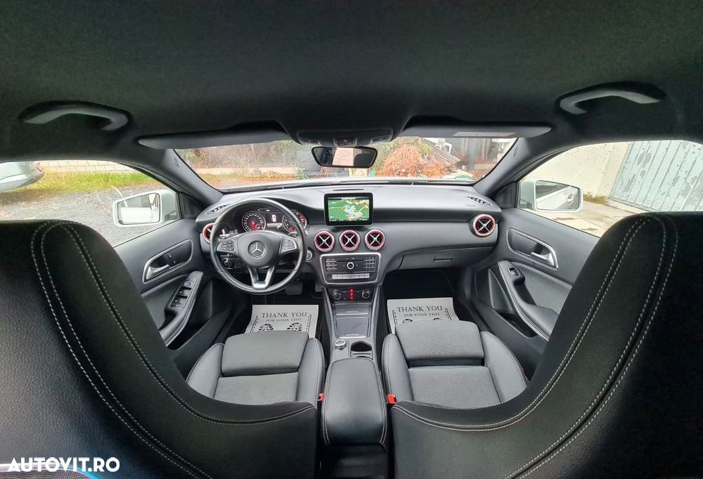 Mercedes-Benz A 180 7G-DCT - 12