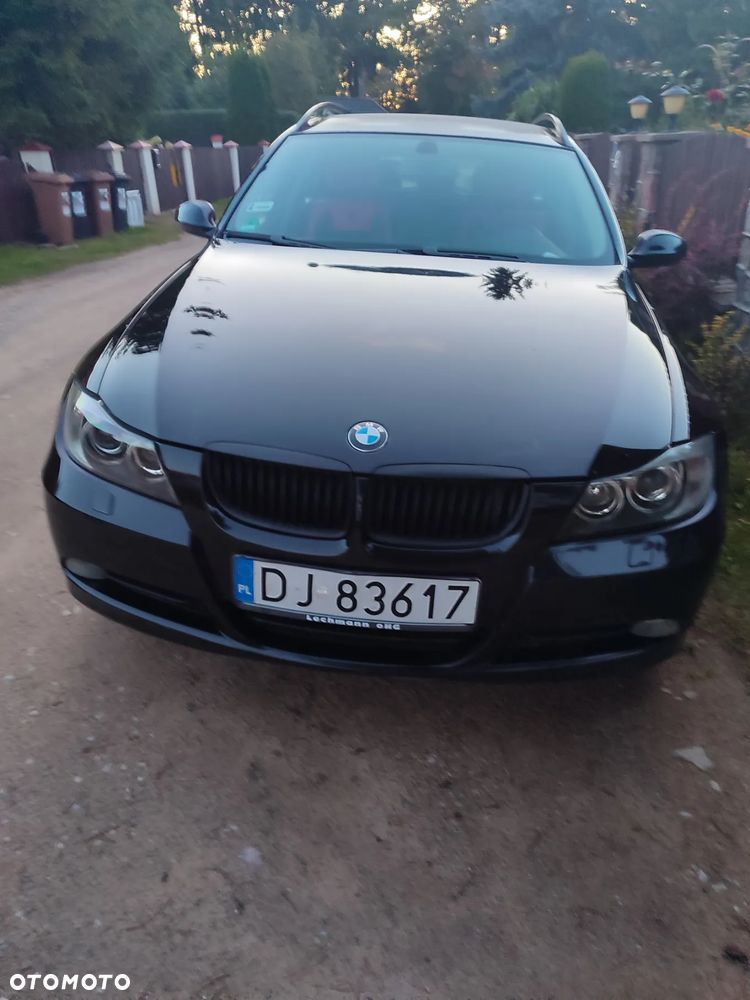 BMW Seria 3 320d - 29