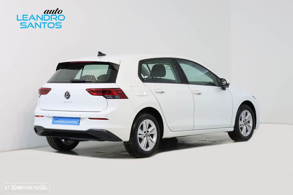 VW Golf 2.0 TDI Conceptline - 3