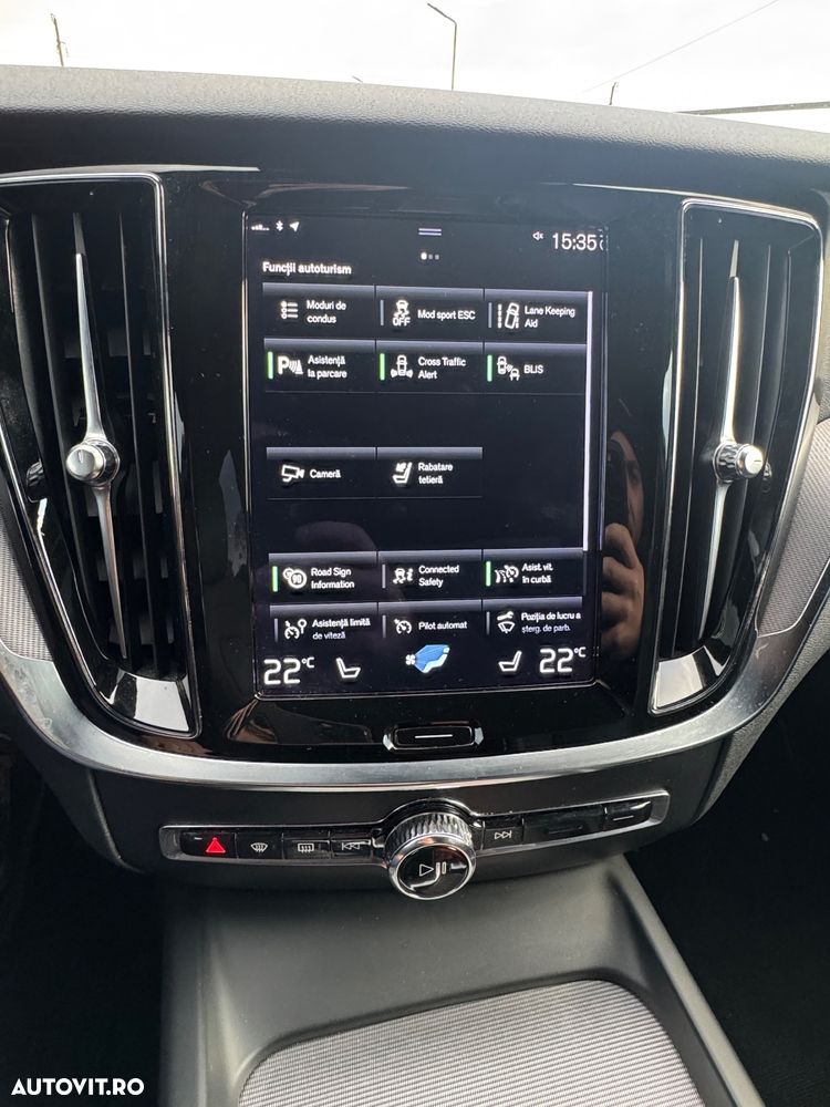 Volvo S60 T4 R-Design - 12