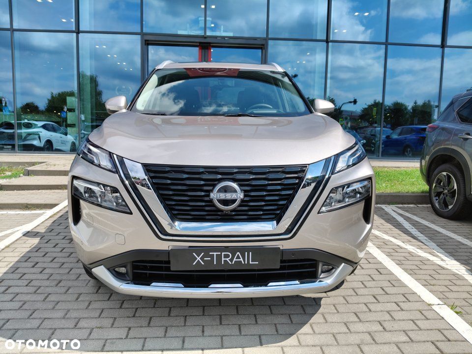 Nissan X-Trail - 2