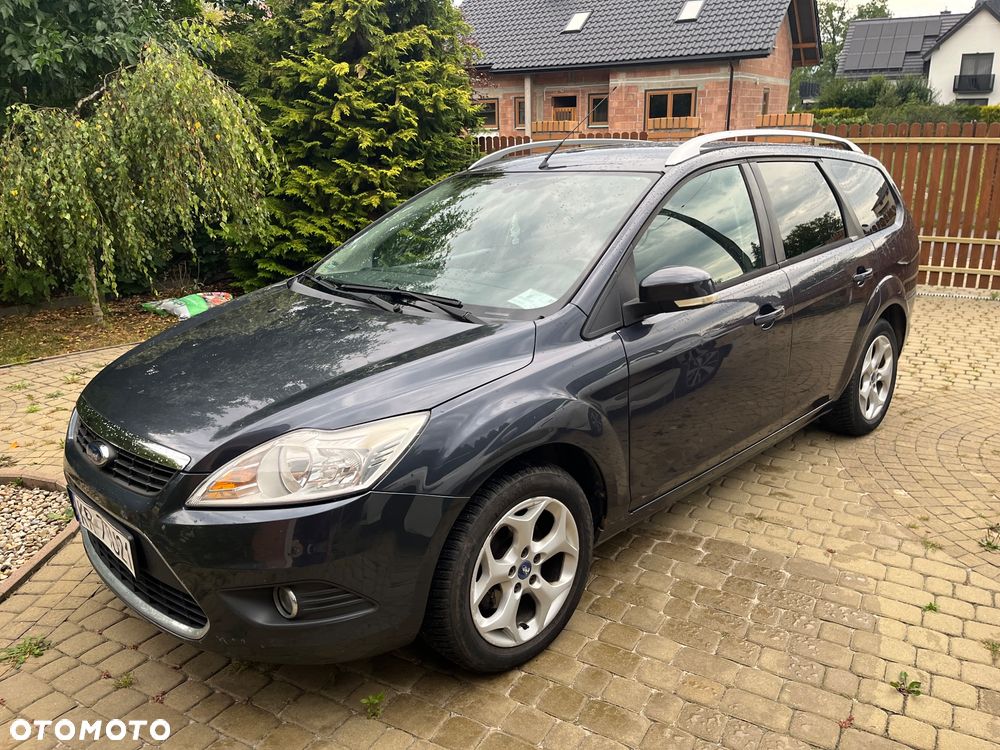 Ford Focus 1.6 Trend - 1