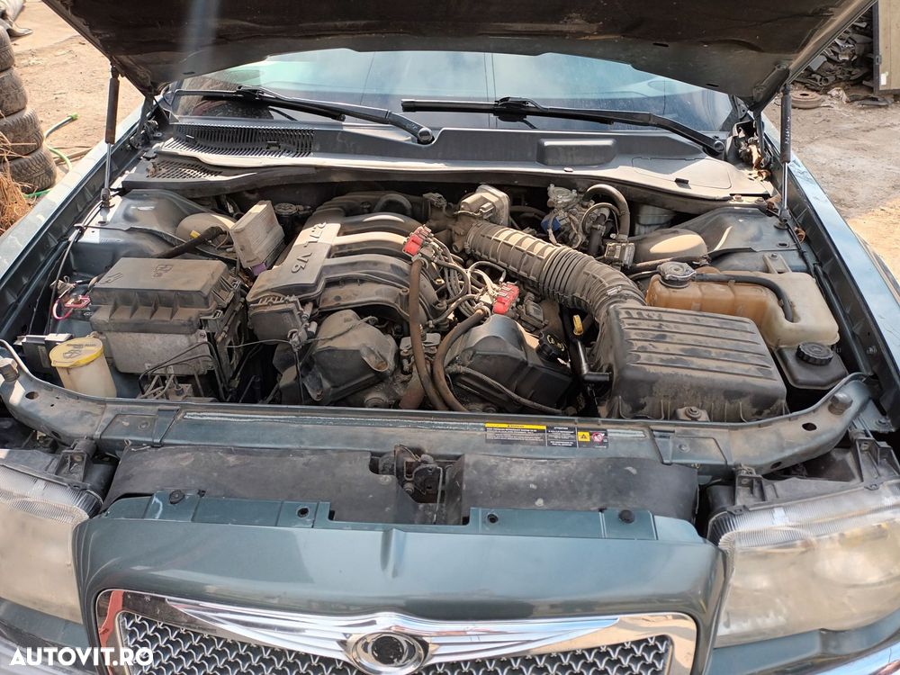 Dezmembrari  Chrysler 300 C (LX)  2004  > 2010 2.7 Benzina - 3