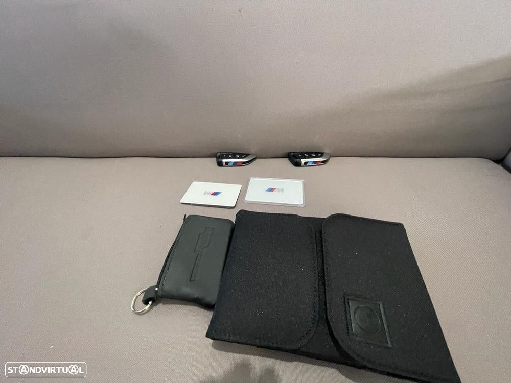 BMW 330 e Pack M Auto - 43