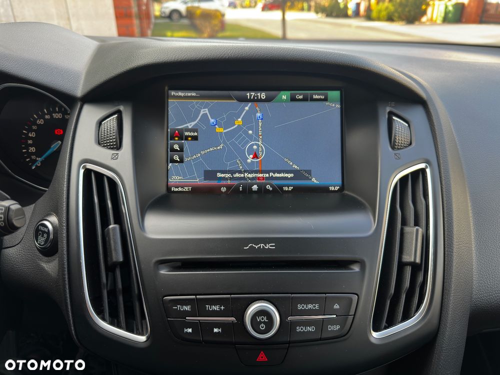 Ford Focus 1.5 EcoBoost Titanium ASS - 24