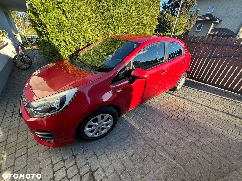 Kia Rio - 13
