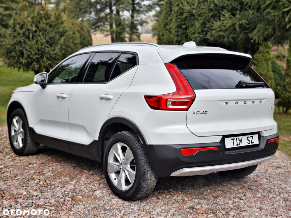 Volvo XC 40 B3 B DKG Essential - 14