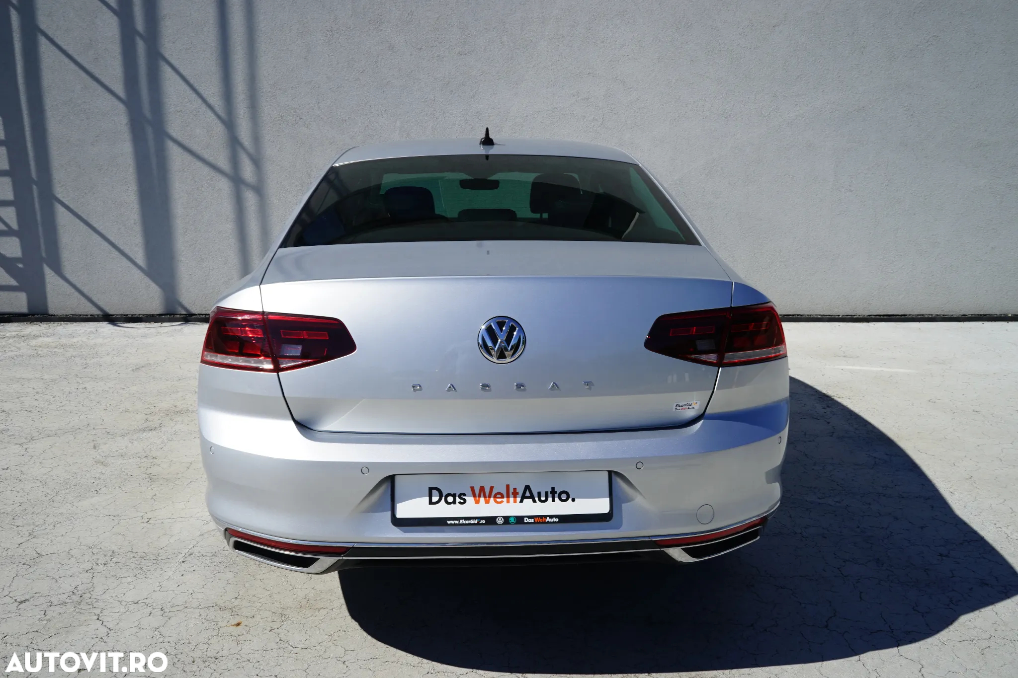 Volkswagen Passat Variant 2.0 TDI DSG Highline - 5